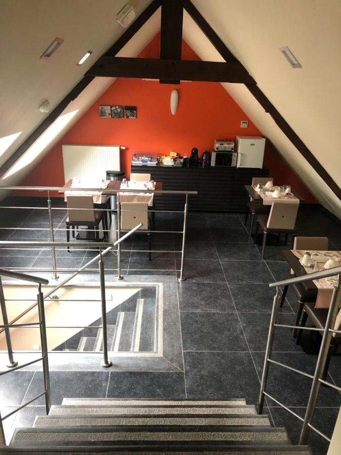 La Table D'Auguste Otel Dour Dış mekan fotoğraf